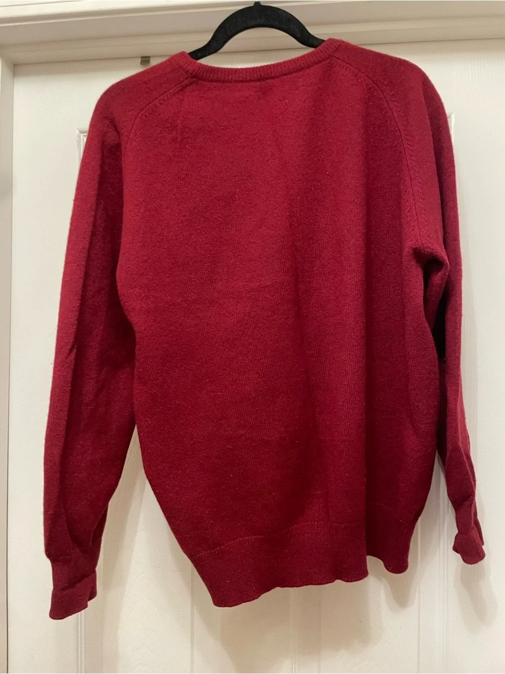 Scot’s Regal men’s vintage deep red cashmere sweater size M Scotland